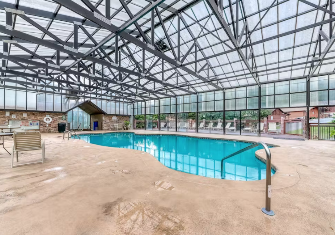 Hidden Spring Resort Indoor Pool