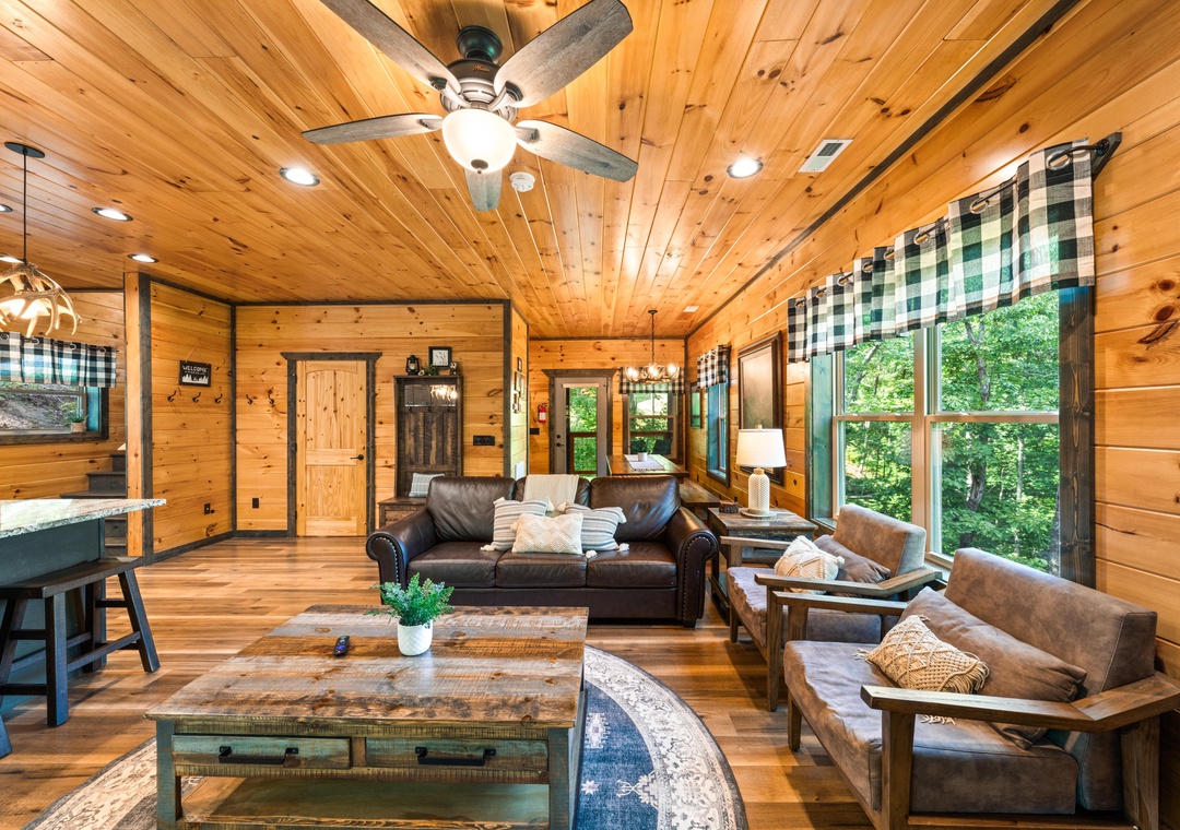 04-374-Buena-Vista-Dr-Sevierville-TN-4