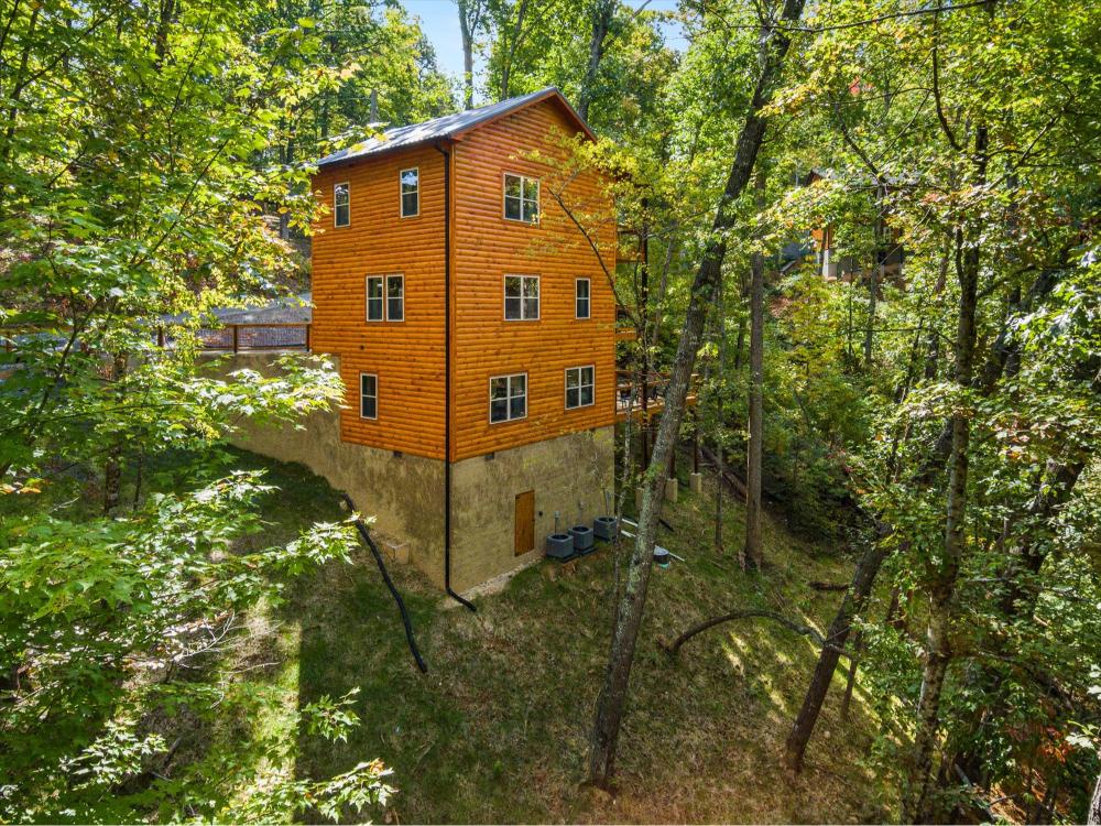 52-374-Buena-Vista-Dr-Sevierville-TN-52