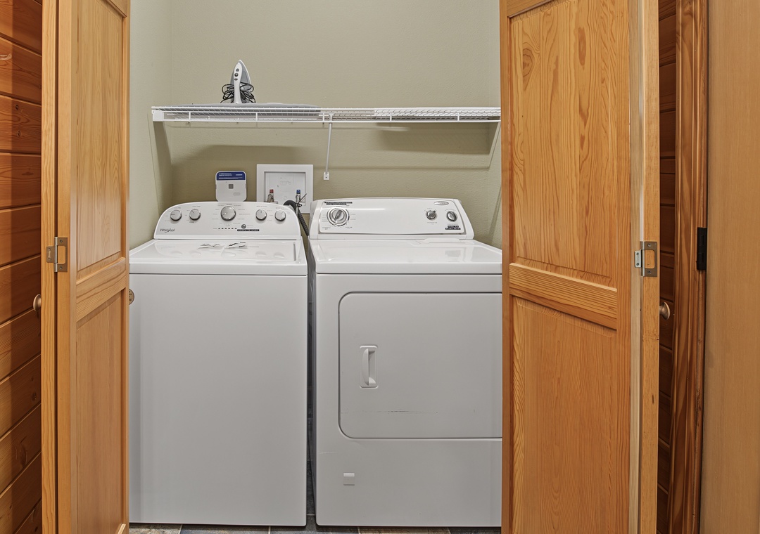 Your laundry needs are covered with a full-sized washer and dryer tucked away in a convenient closet—perfect for keeping your vacation wardrobe fresh.