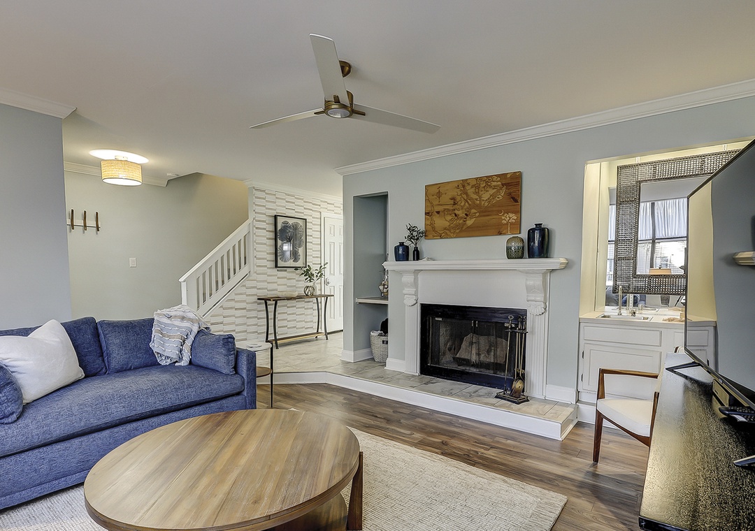 Front Living Area