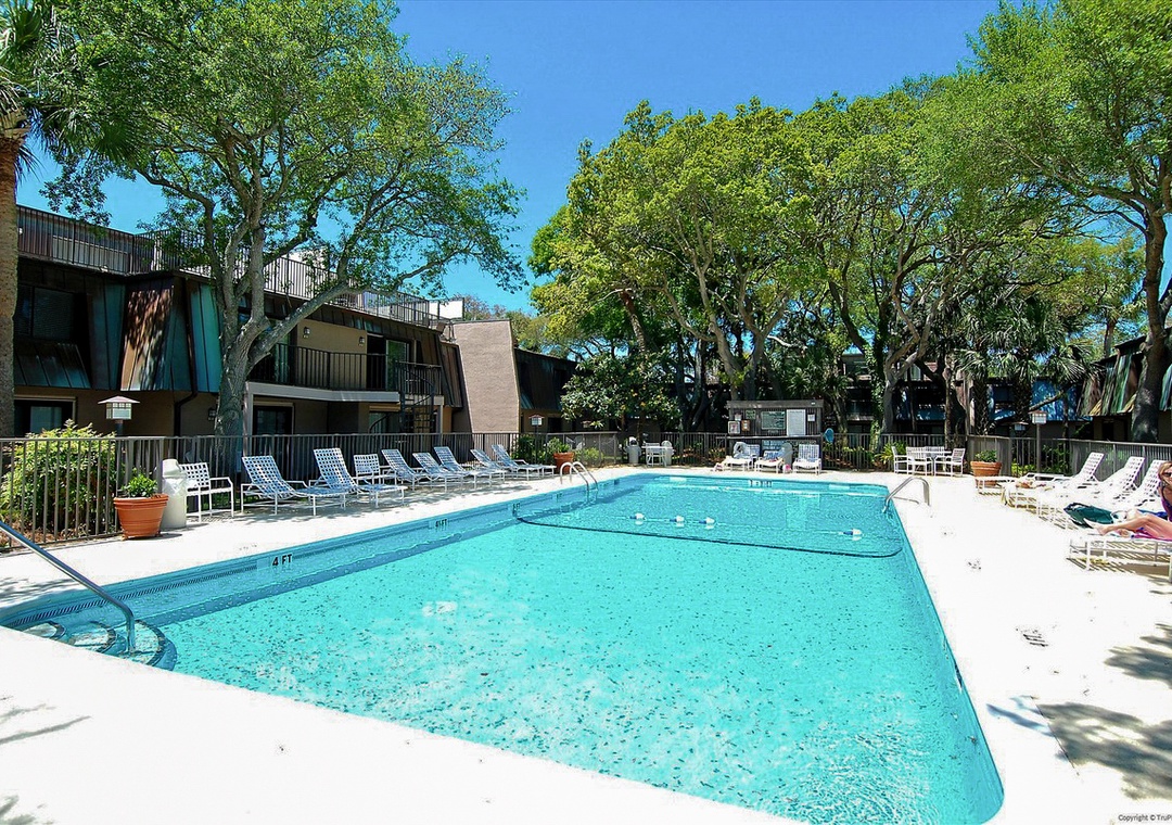 Ocean Club Community Pool