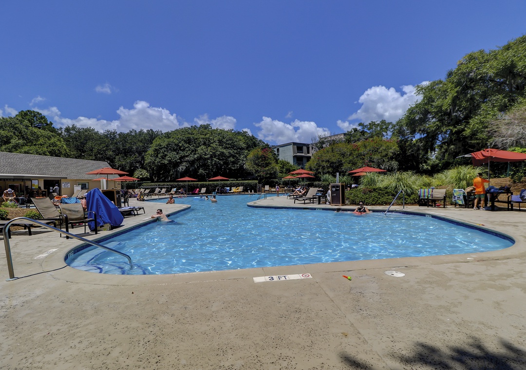 Harbour Town Pool and Clubhouse Area (3)