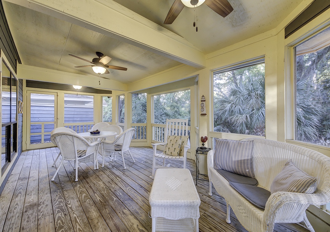 Screened In Porch