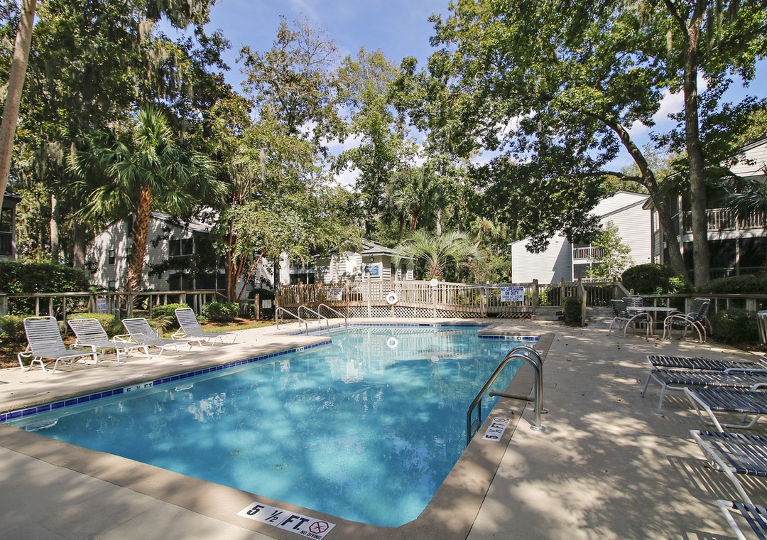 Complex Pool