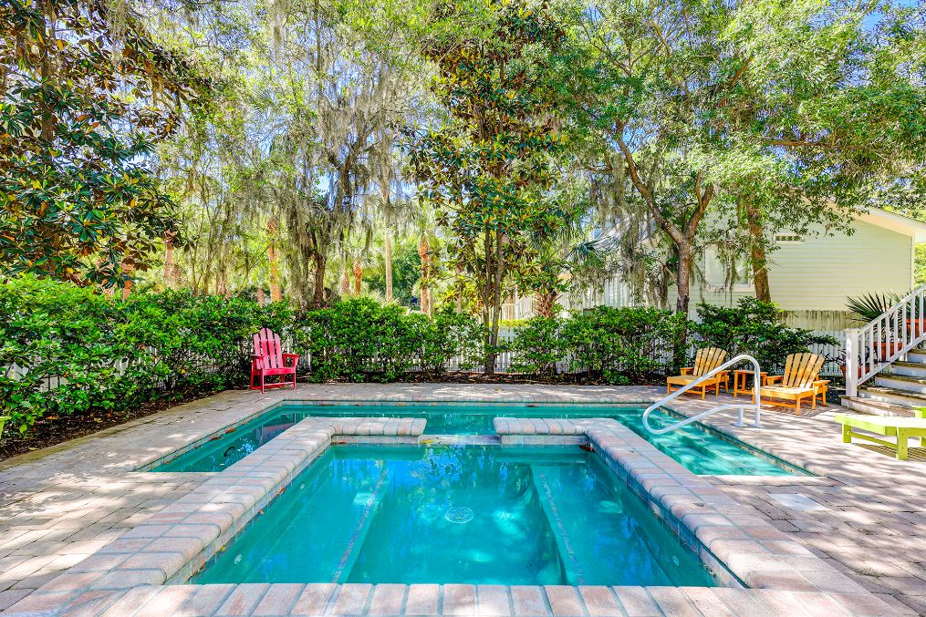 Private Pool