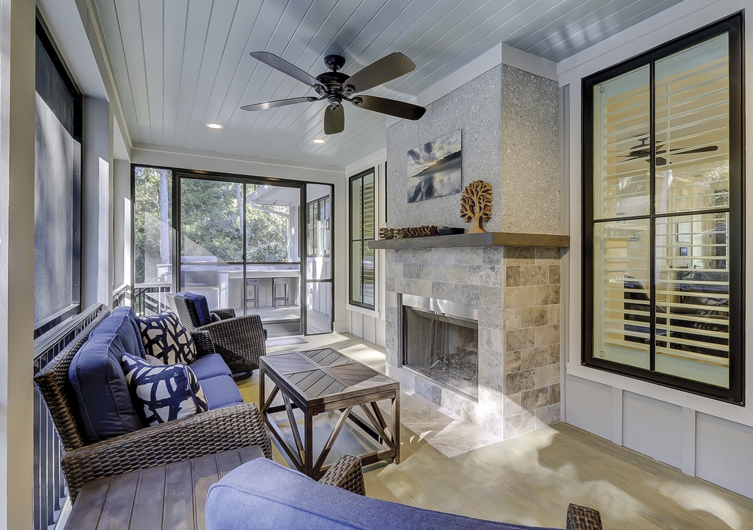 Screened In Porch