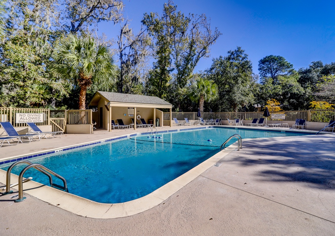 Shipmaster Community Pool
