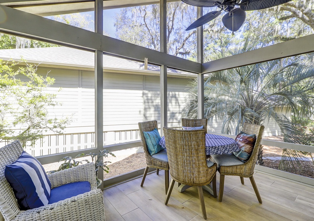 Private Screened Porch