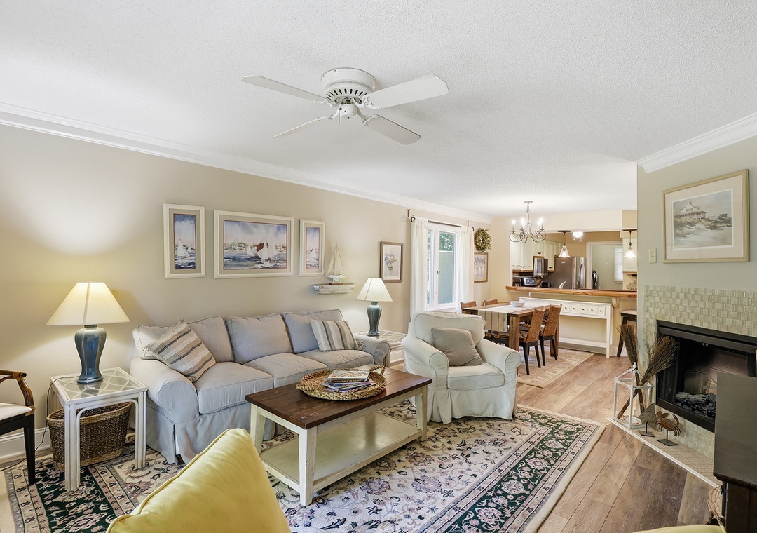 Colonnade Club 137