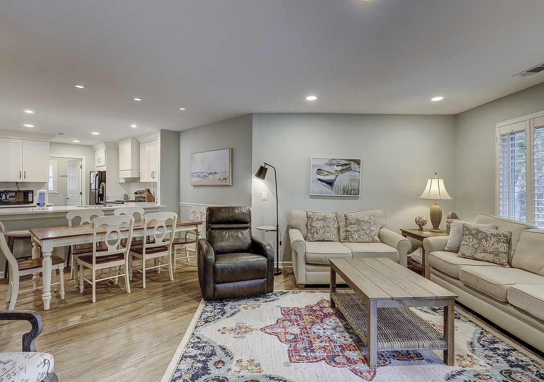 Colonnade Club 176