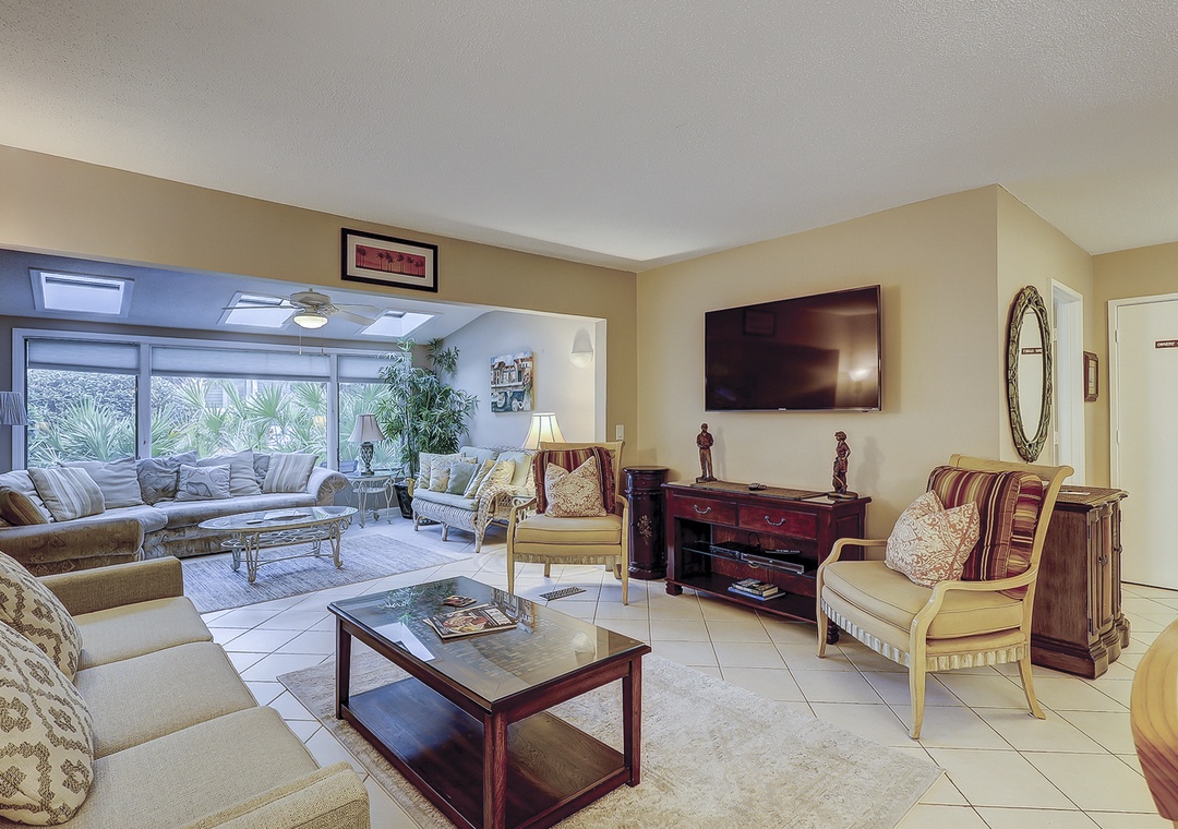 Ocean Cove 826