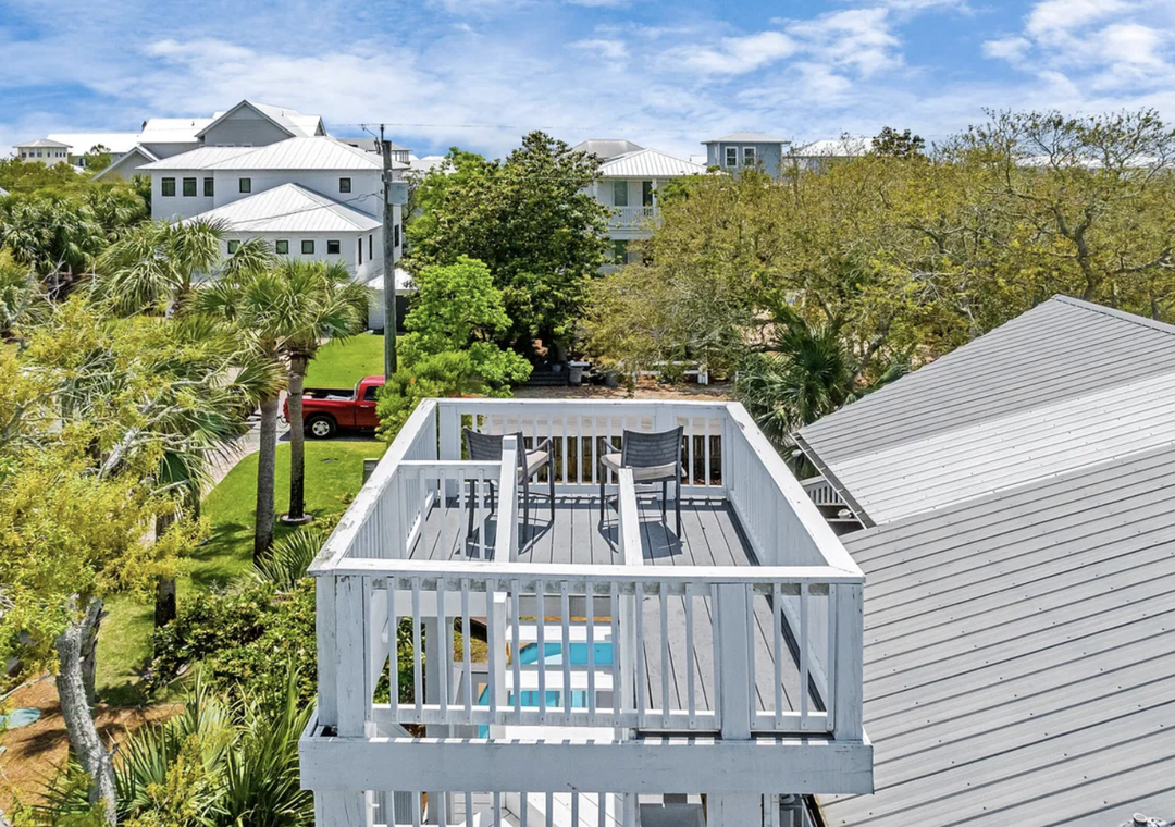 Betty's Belvedere overlooking the scenic Blue Mountain Beach community.
