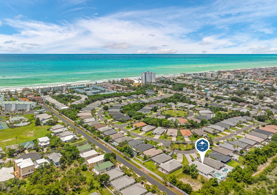 Bird's eye view of Sandy VaCay