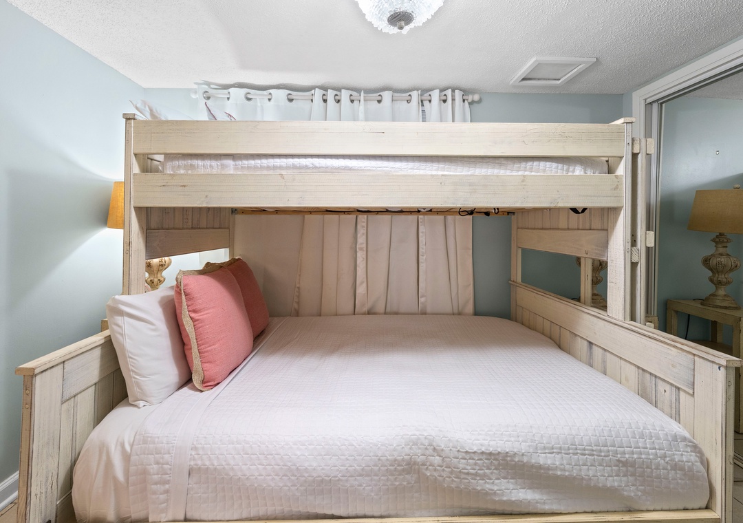 Guest bedroom