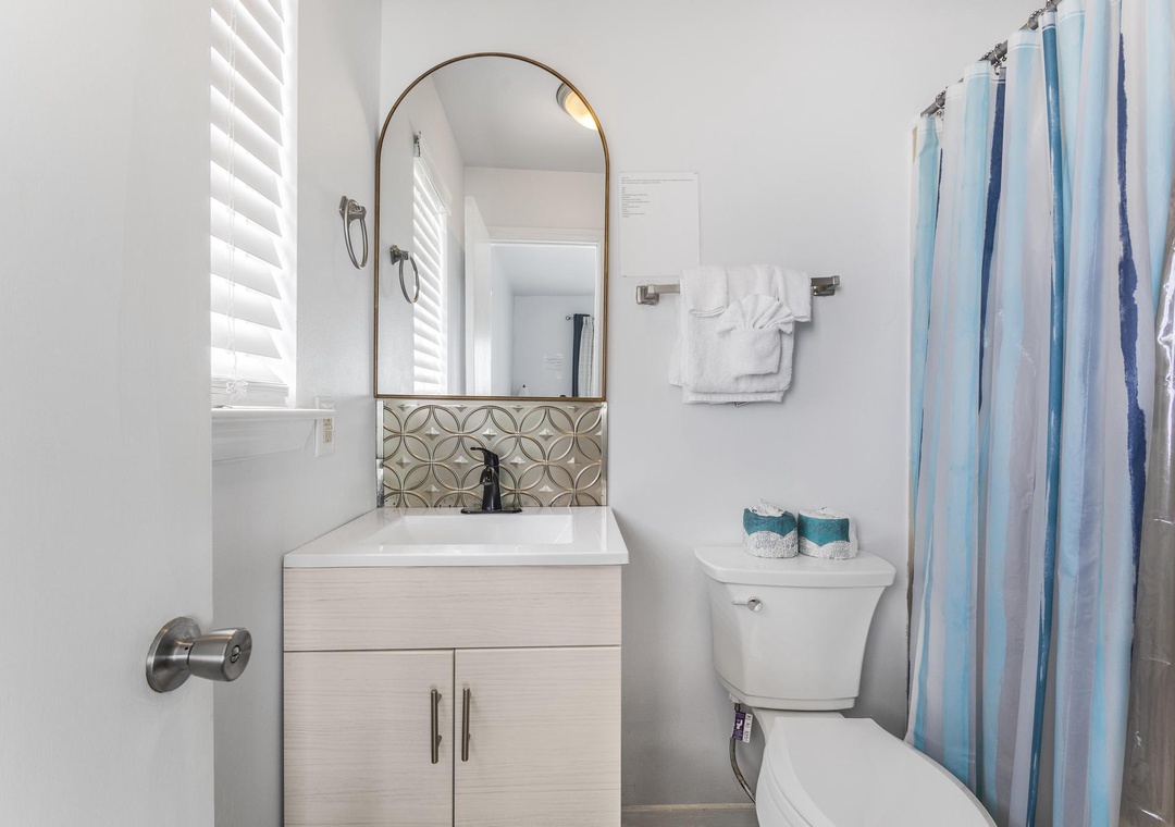 Primary ensuite bathroom