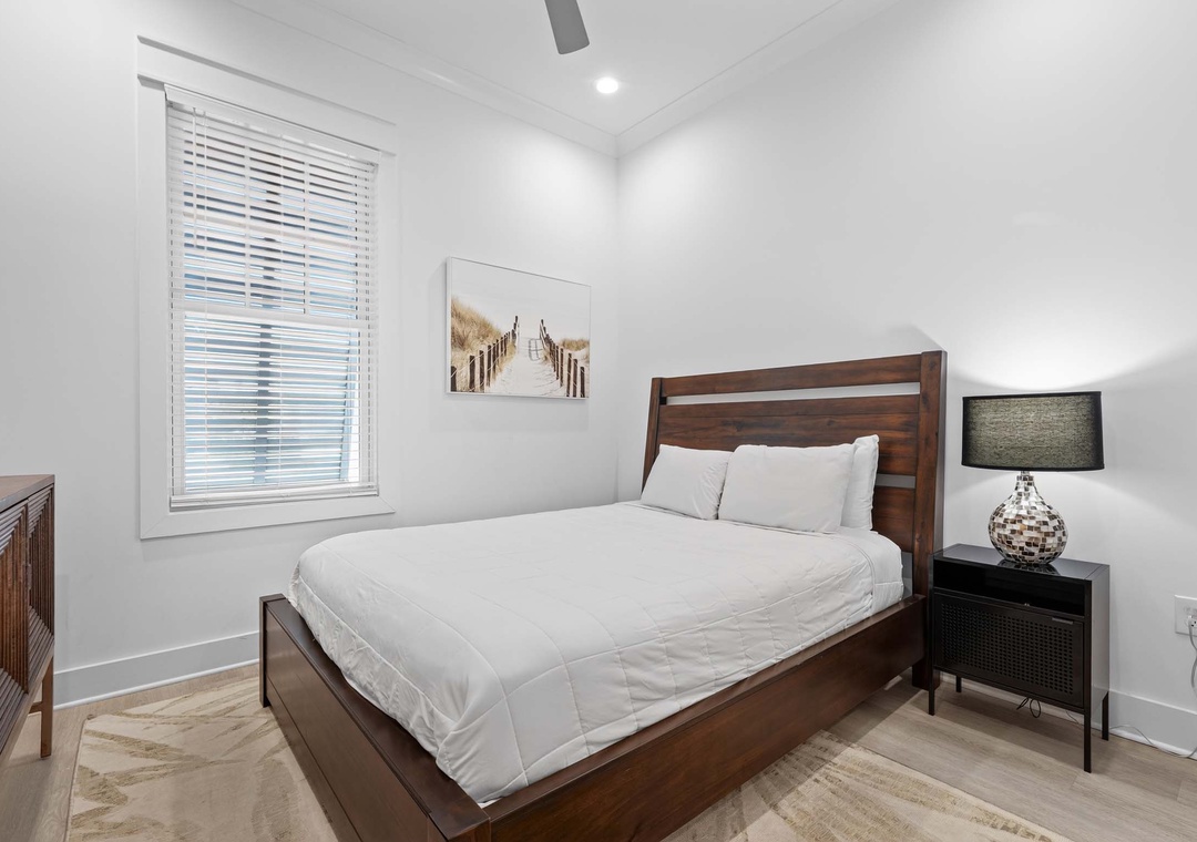 Guest bedroom 2