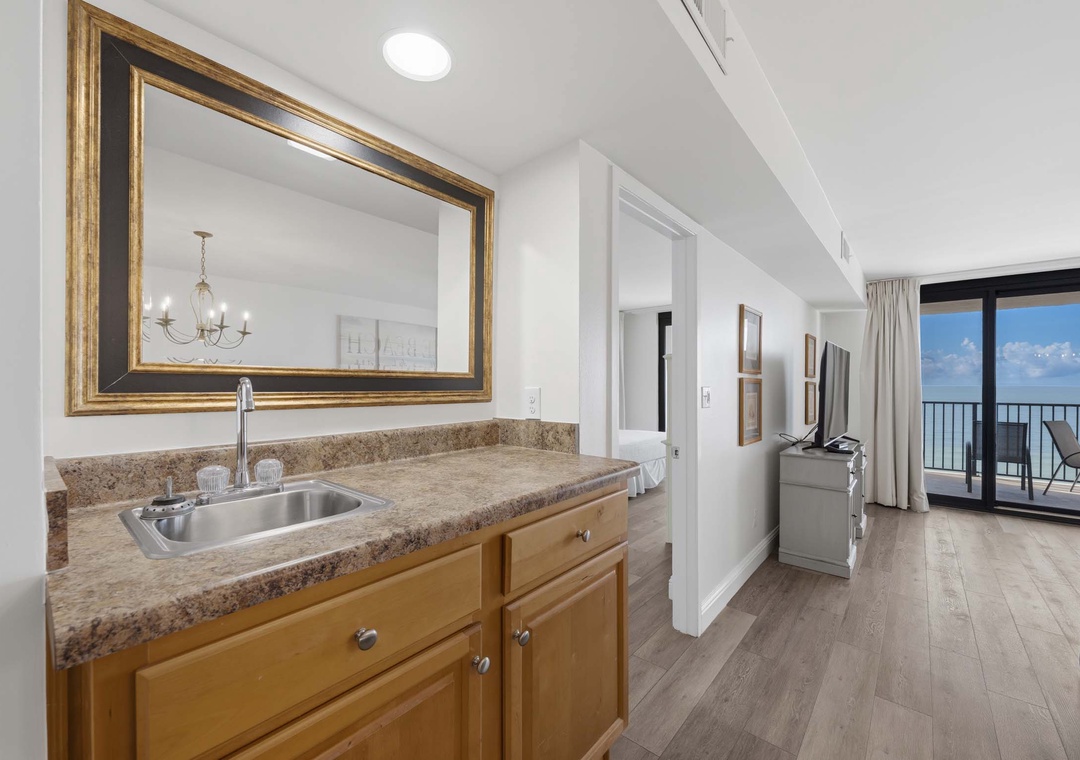 Wet bar off of the living room