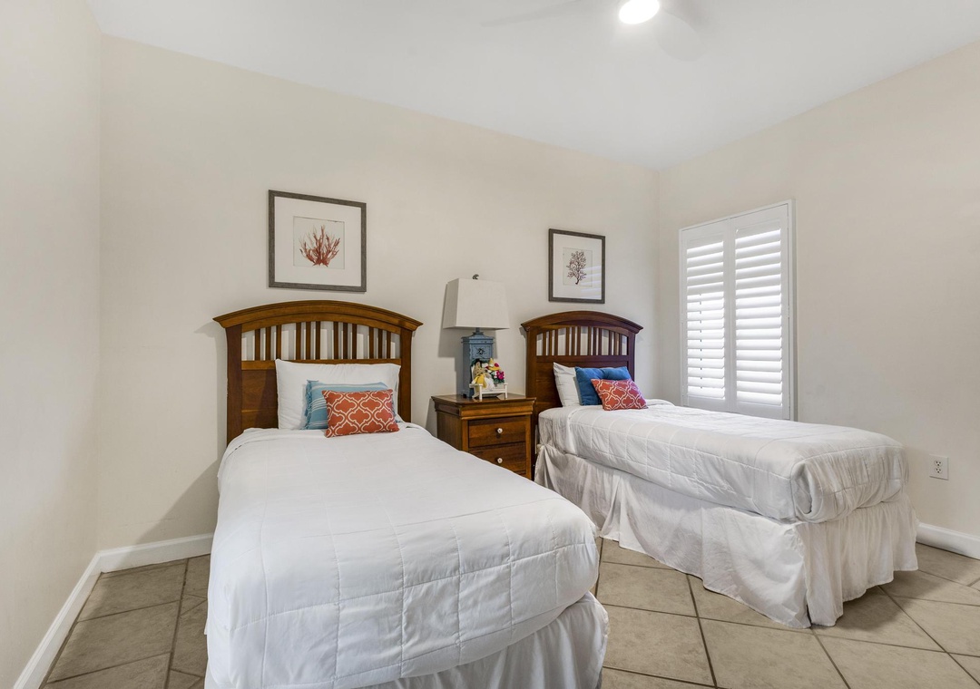 Guest bedroom 1