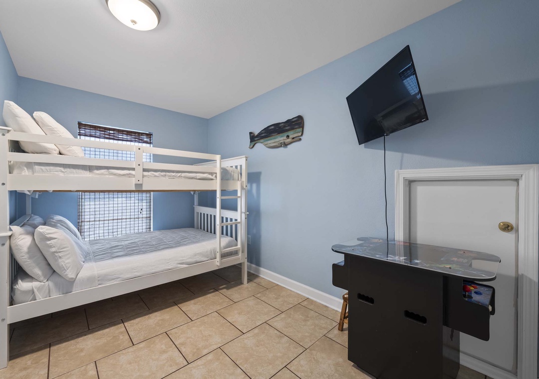 Second floor guest bedroom 4