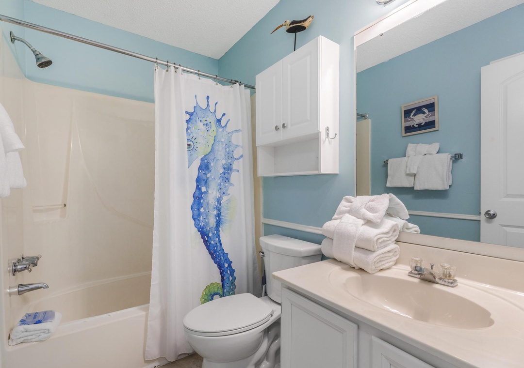 Second full bathroom with tub/shower combo