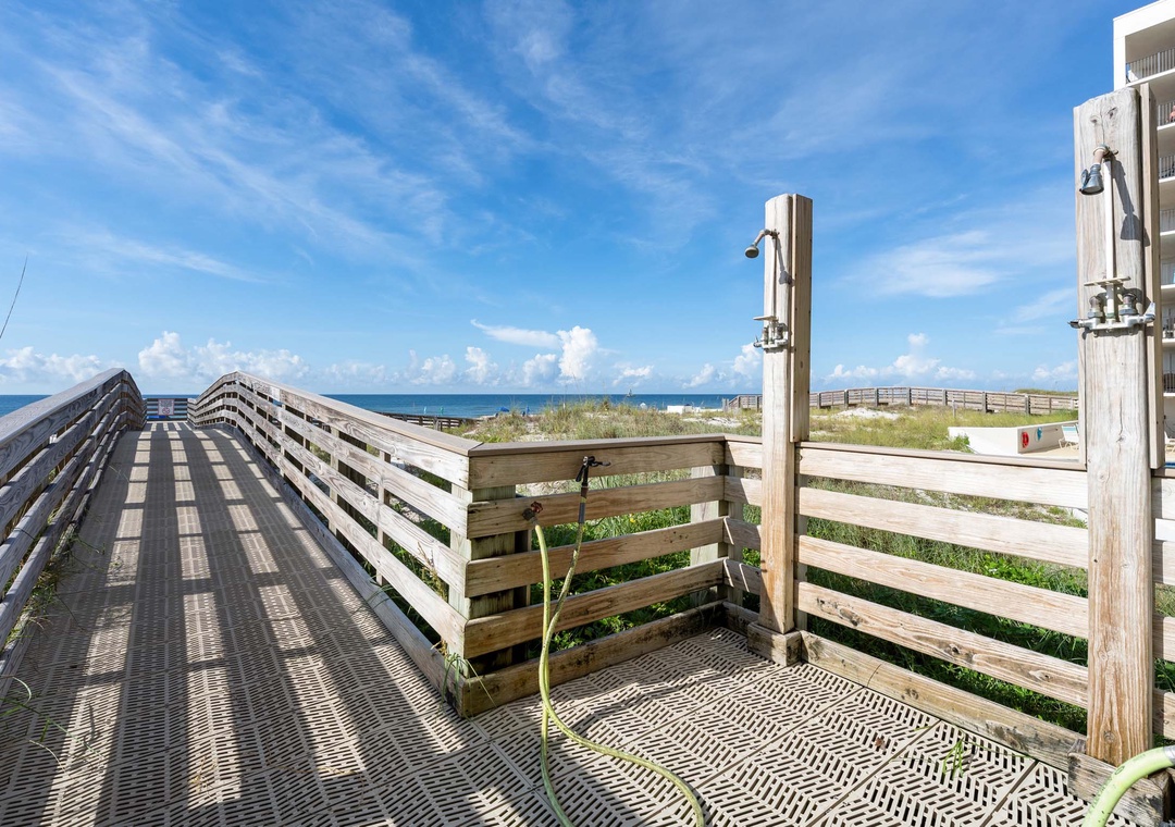 Beach access and outdoor shower