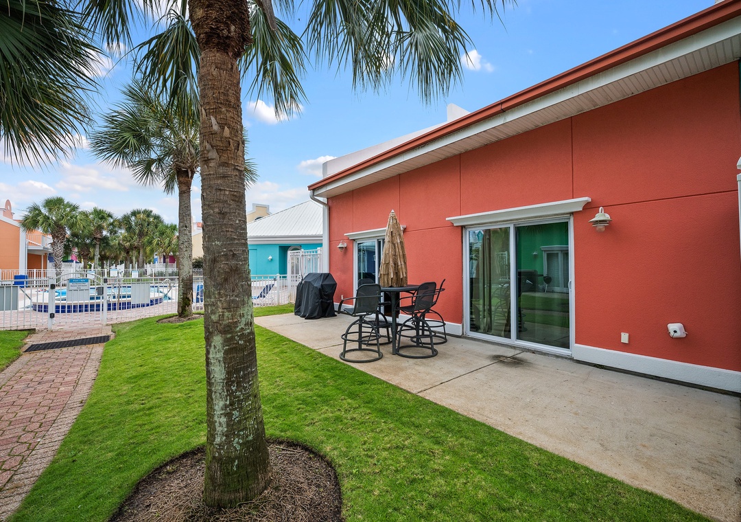 Relax on the patio at Coral Retreat