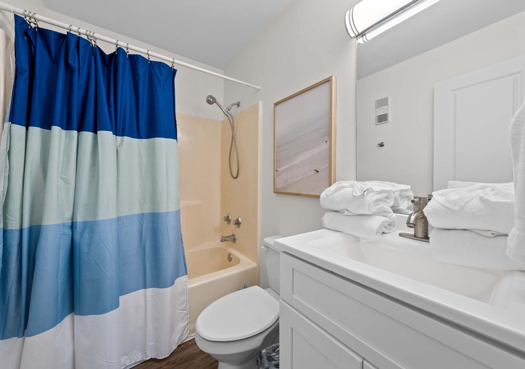 Guest bedroom