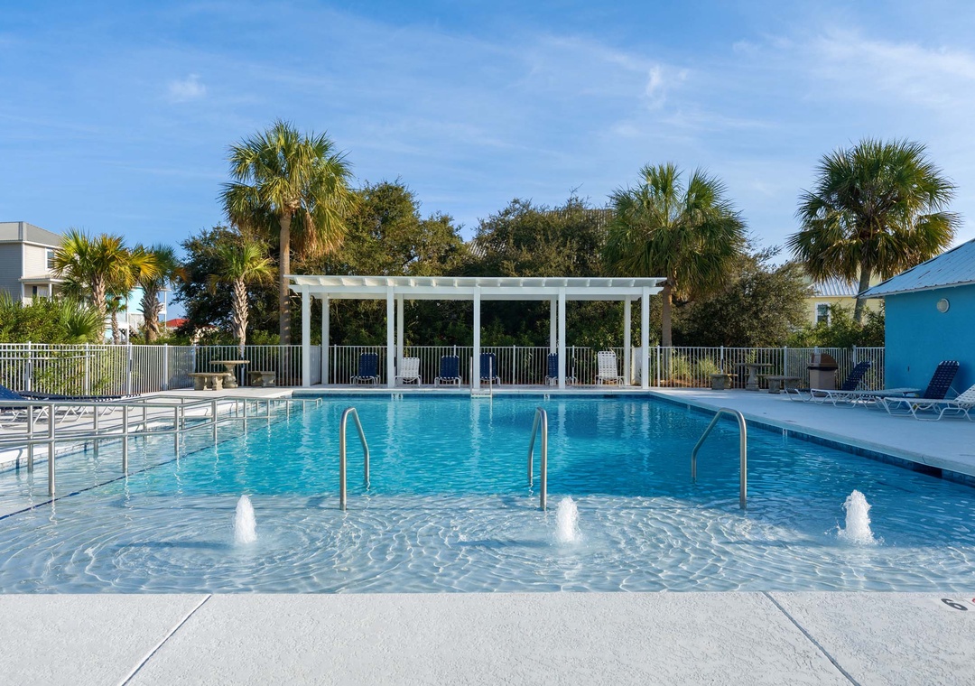 Morgantown community pool