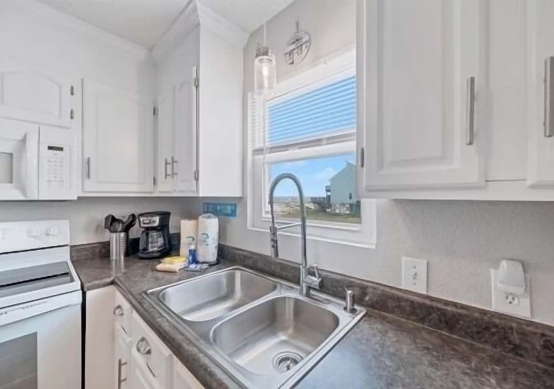 Kitchen has all you need