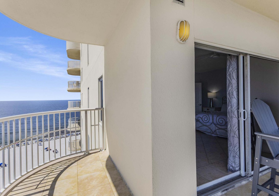 Private balcony #2