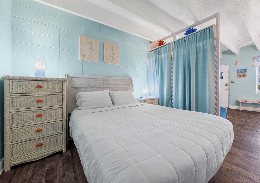 Queen bed