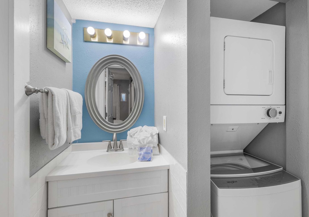 Full bathroom and in-unit laundry