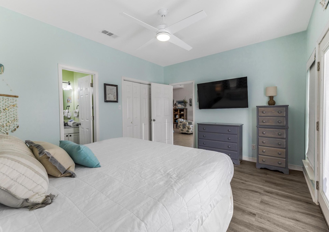Primary bedroom suite