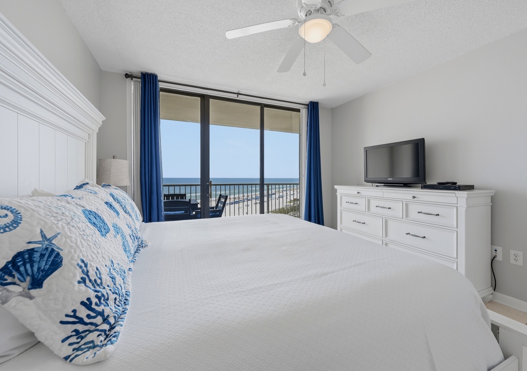 King primary suite