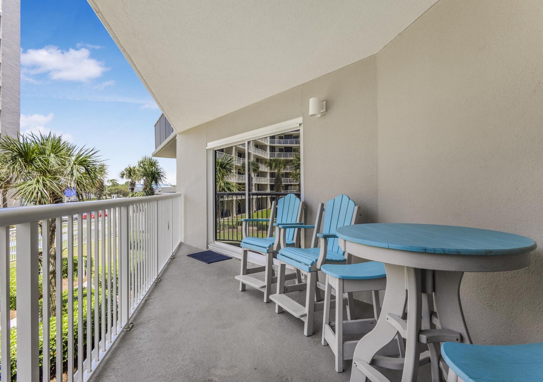 Dine al fresco on the private balcony