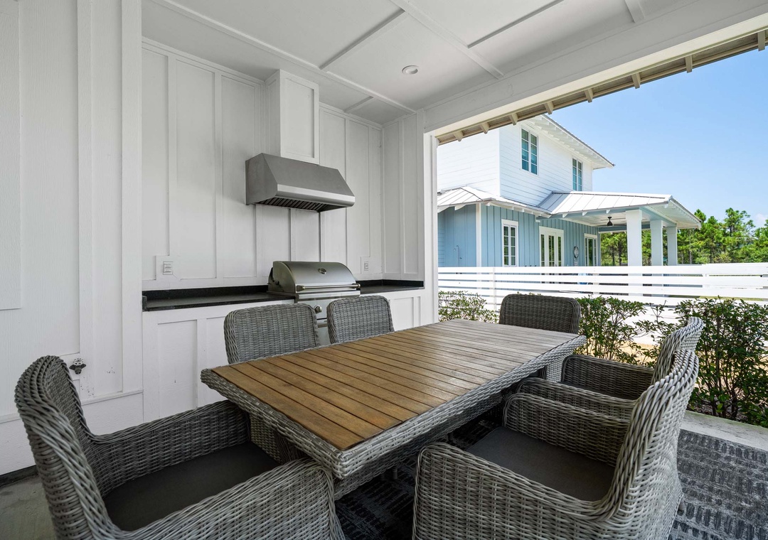Patio dining and outdoor kitchen