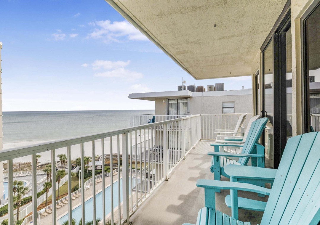 Private balcony with Gulf views