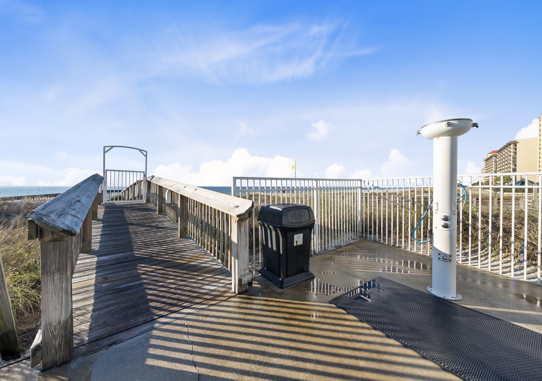 Rinse off from the beach
