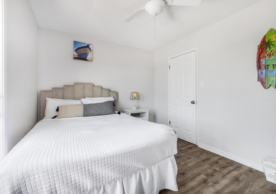 Guest bedroom