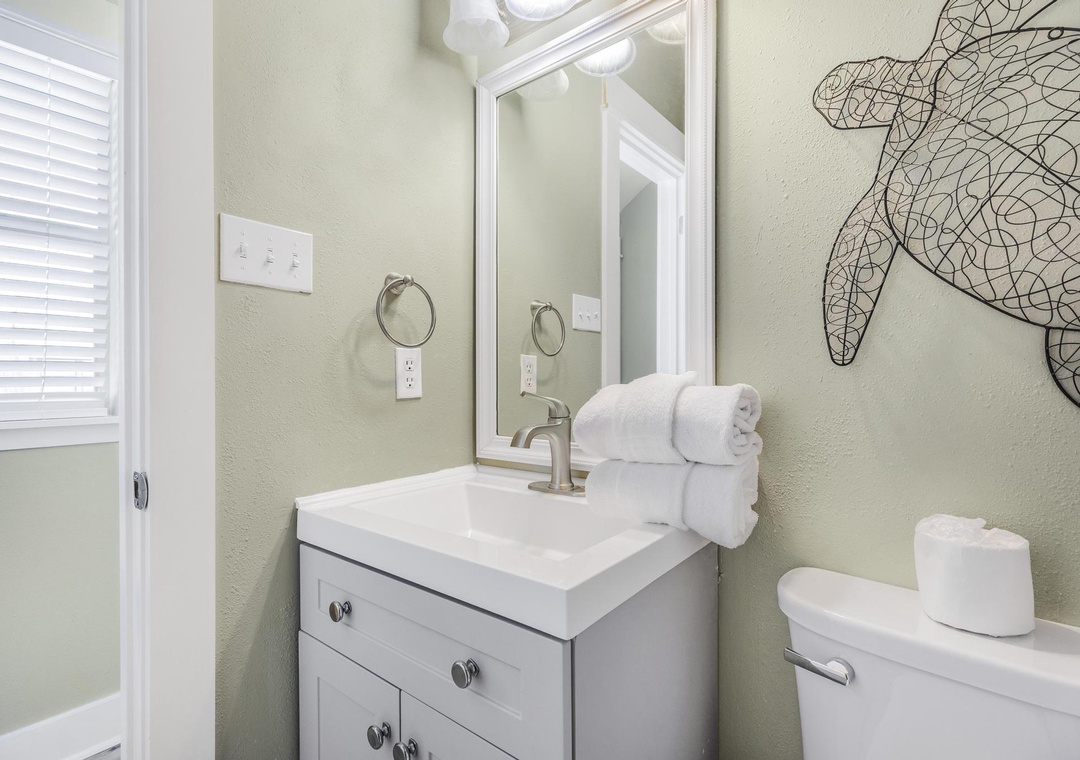 Primary ensuite bathroom