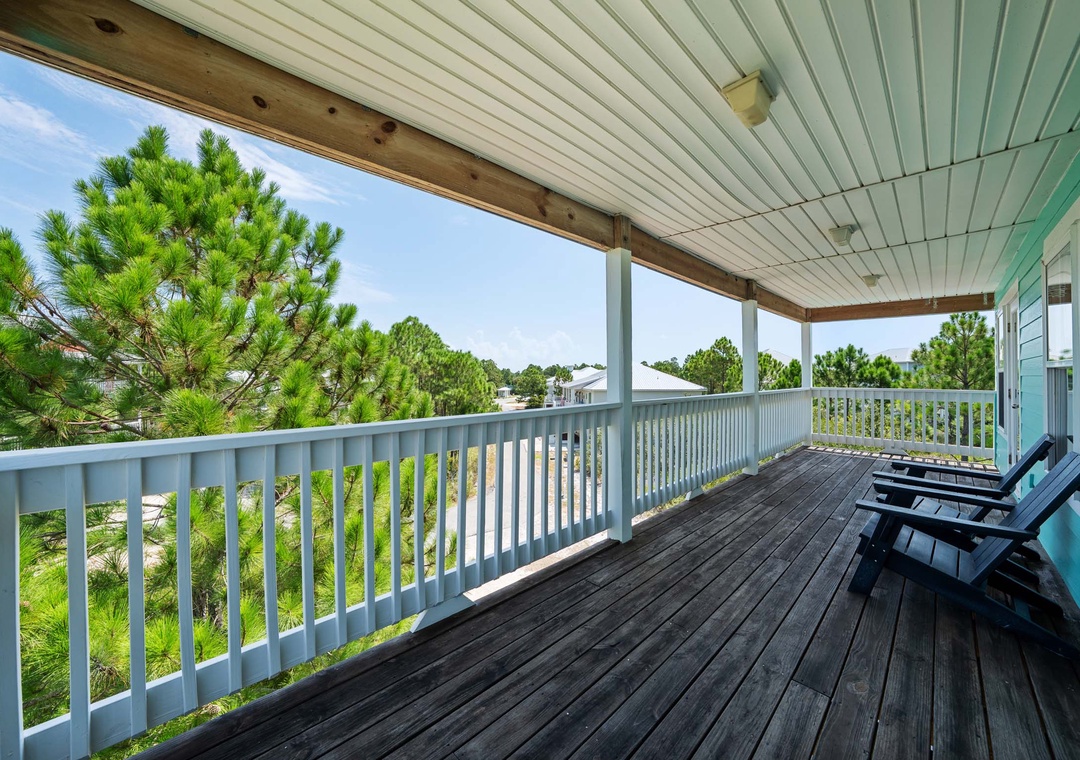 Large second floor balcony