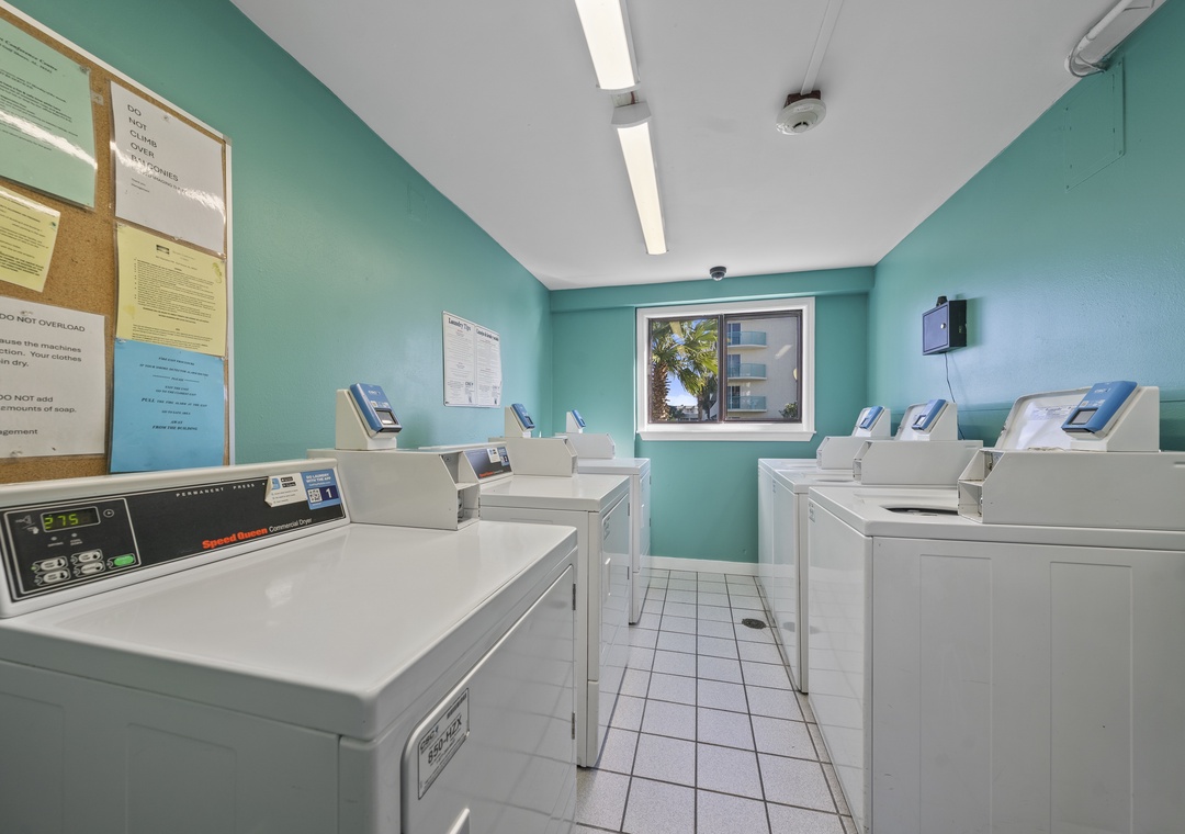 Community coin laundry