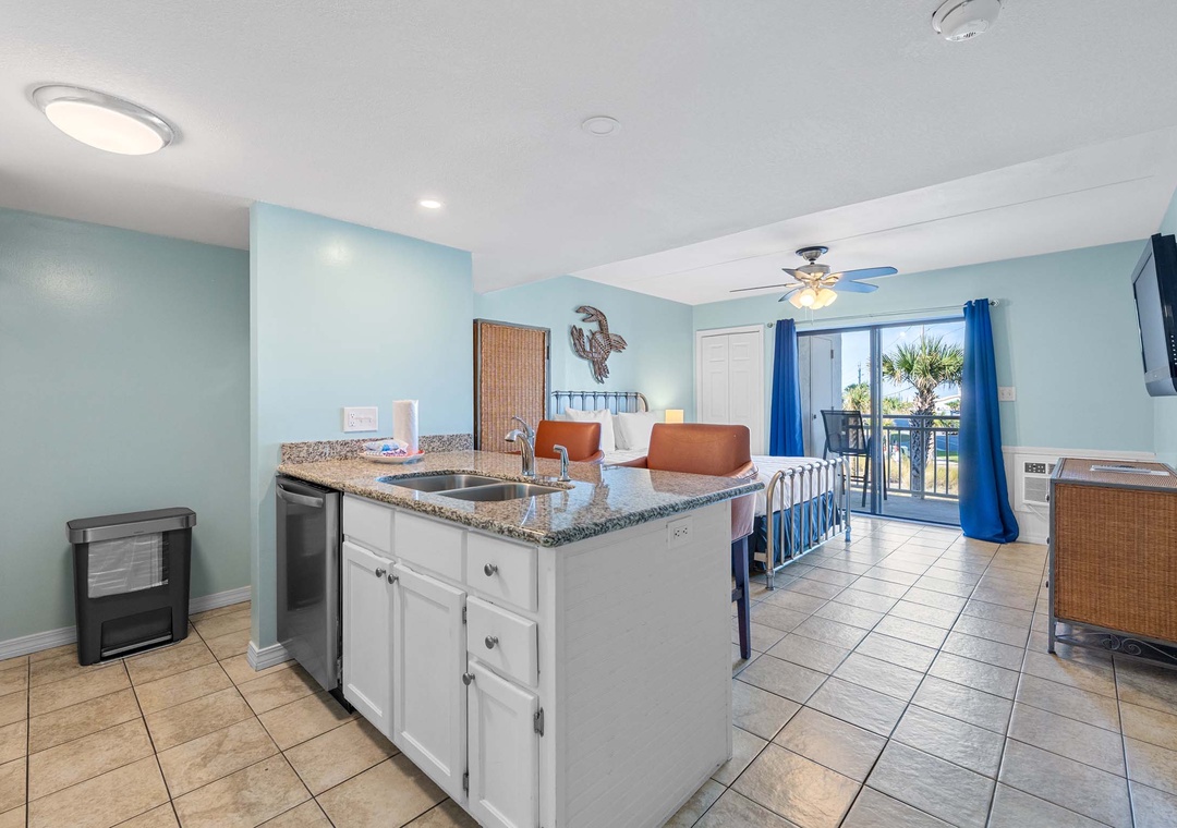 Sugar Beach 179 - Studio with tons of natural light