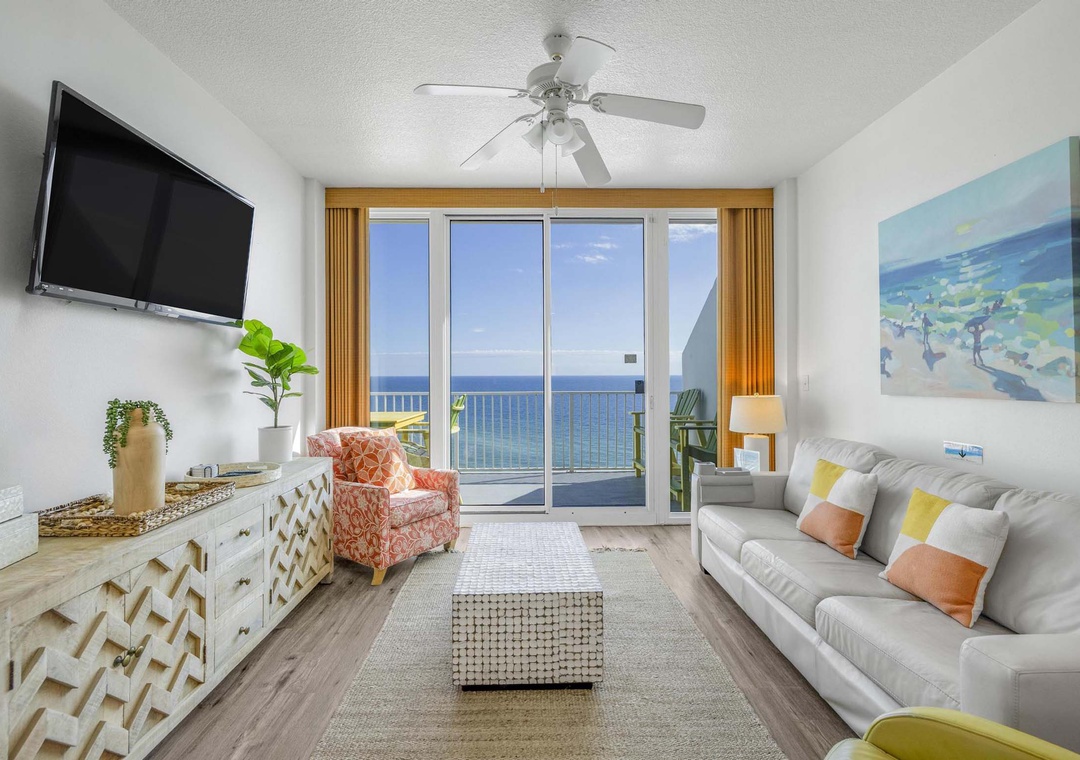 Living room at Lighthouse 1416!