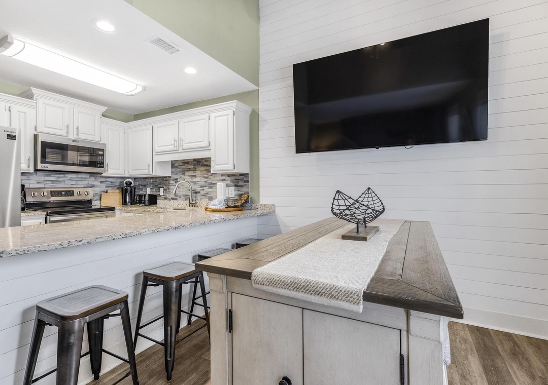 Dining and kitchen space