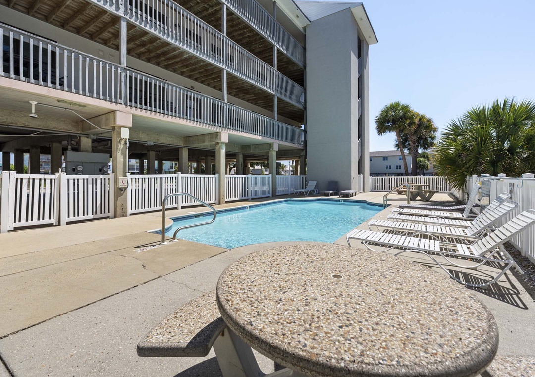 Ocean Echo pool deck