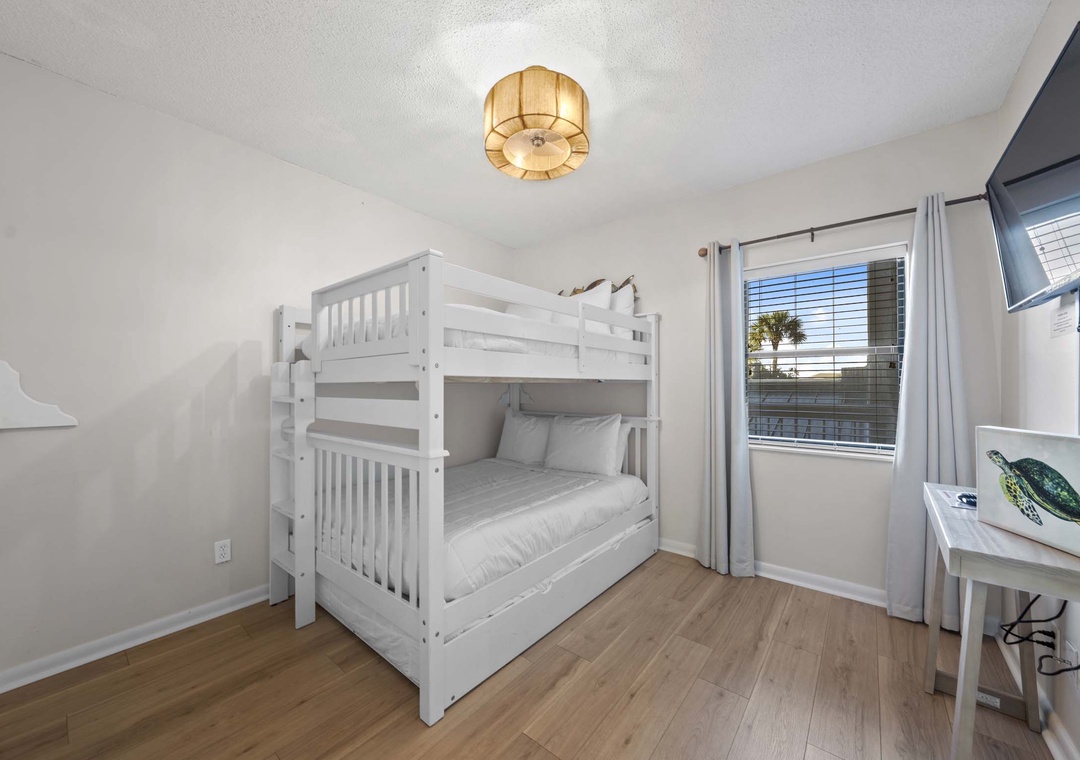 Bunk bedroom