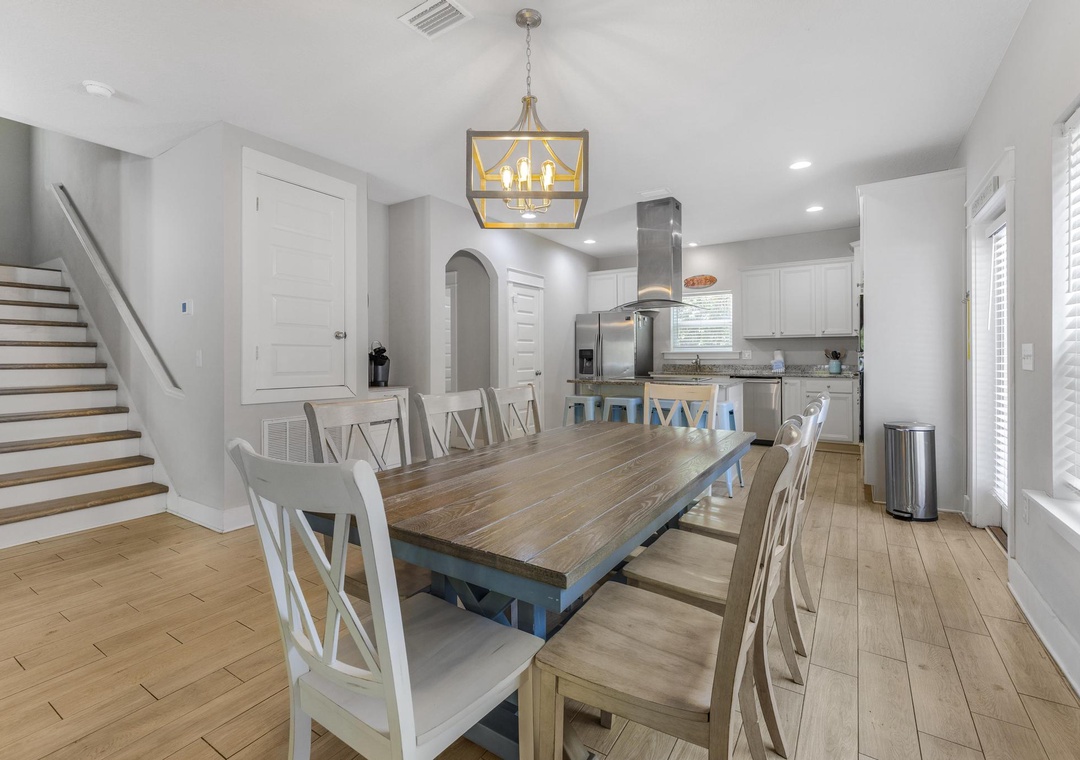 Seating for eight at the dining table