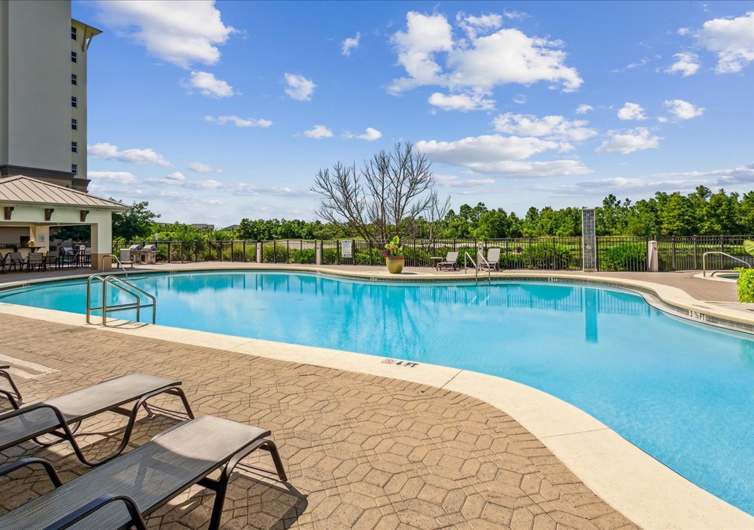 Lost Key Condominiums Pool